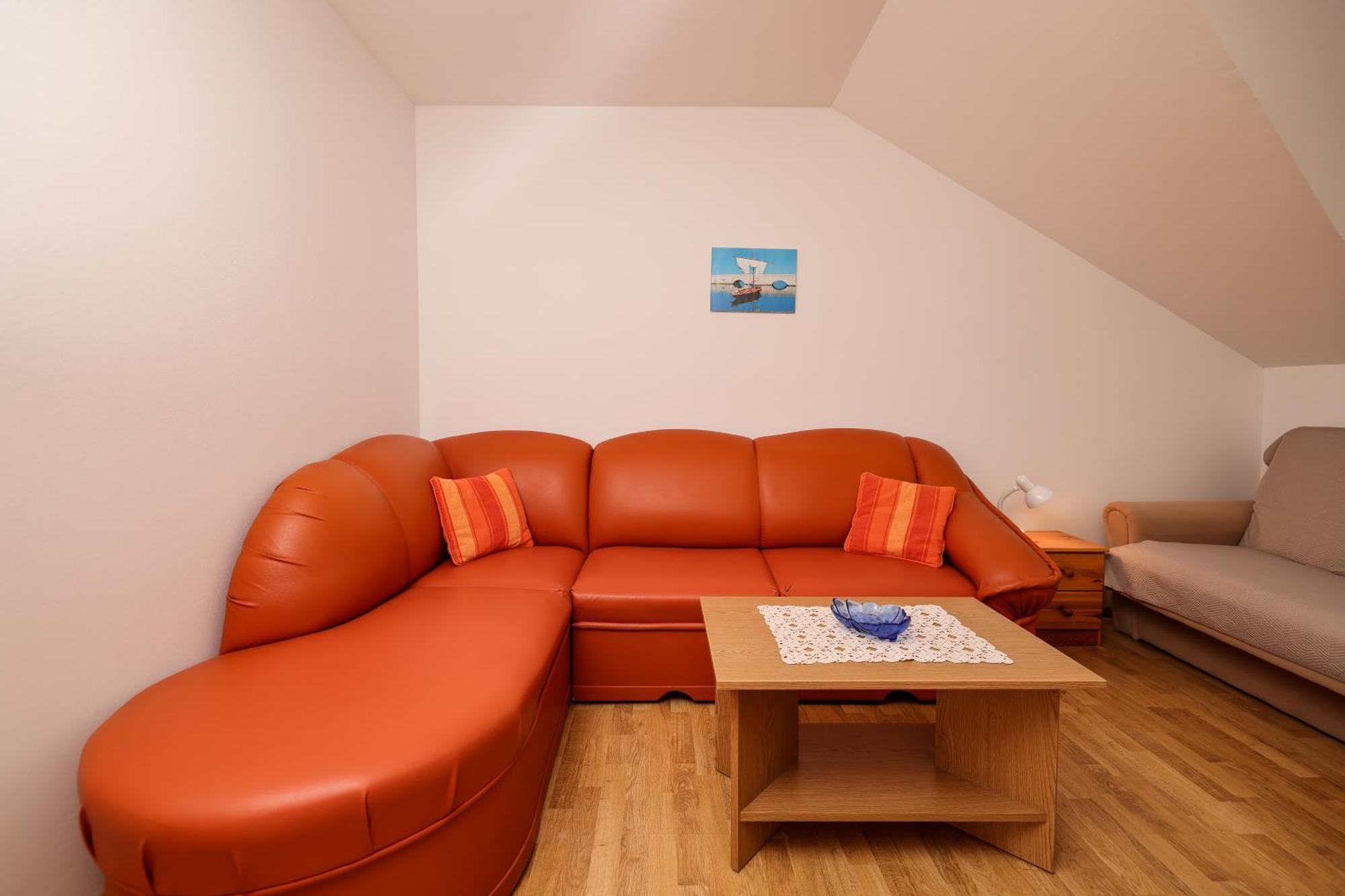Apartments Kika ニン エクステリア 写真