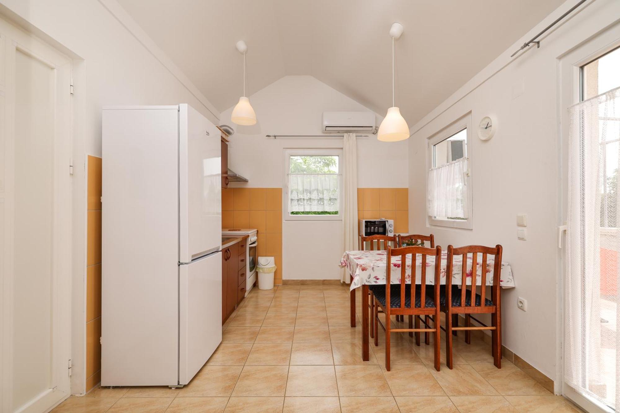 Apartments Kika ニン エクステリア 写真