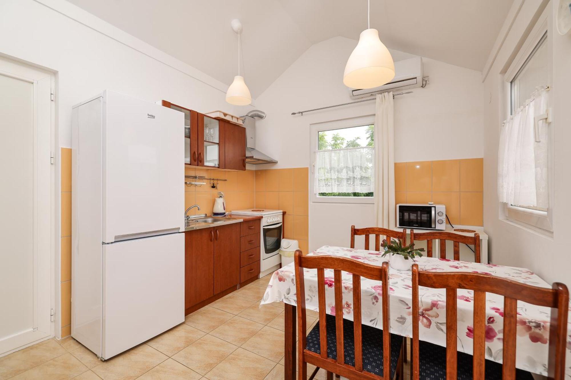 Apartments Kika ニン エクステリア 写真