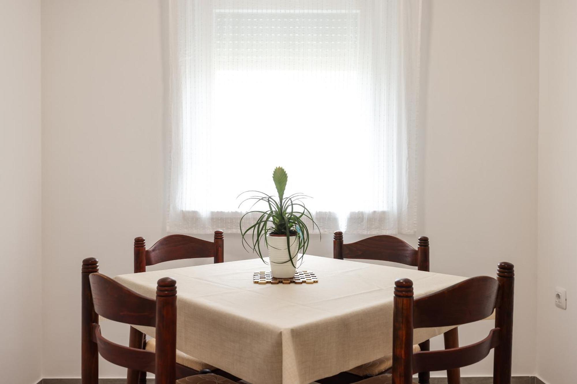 Apartments Kika ニン エクステリア 写真
