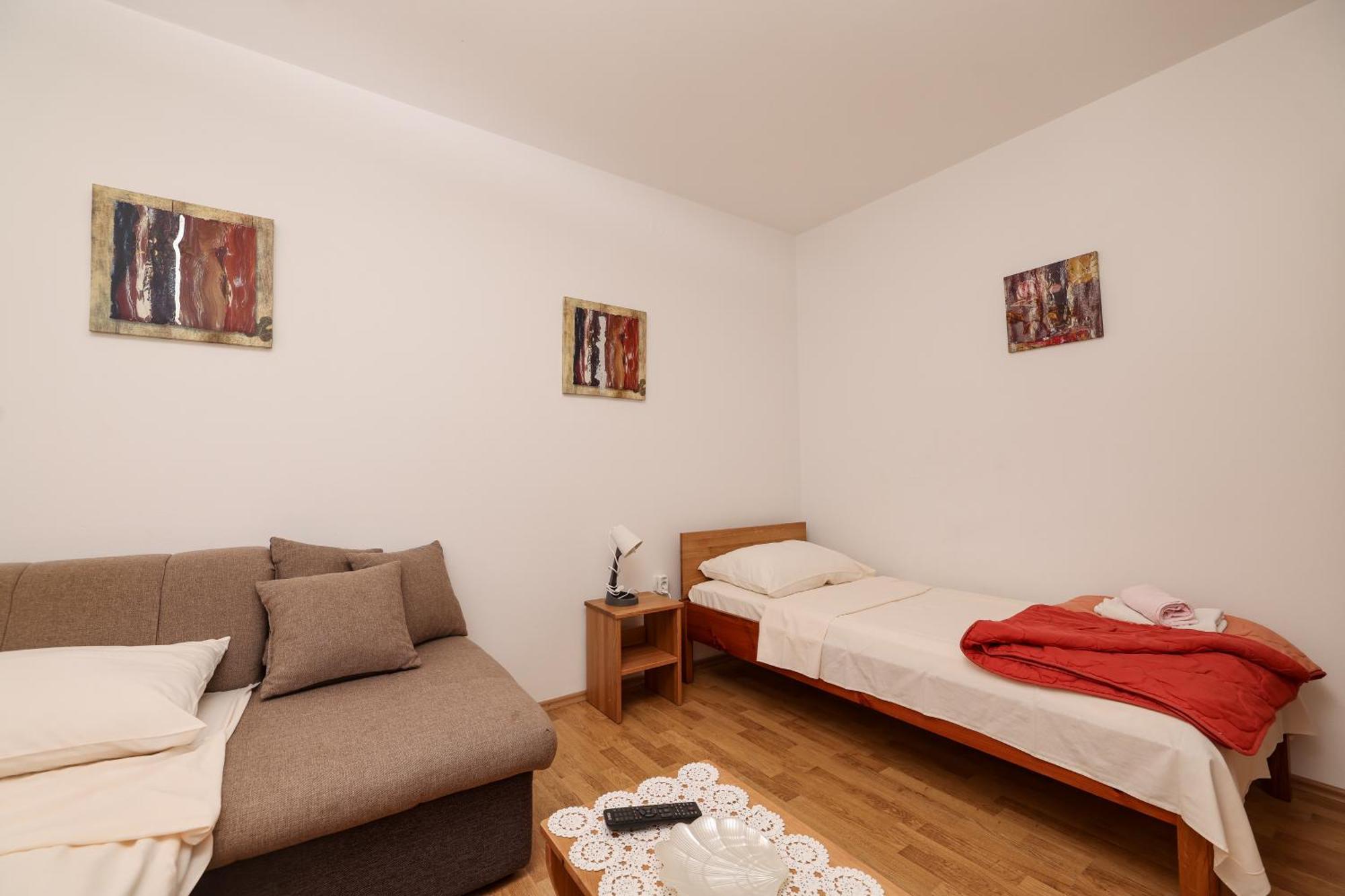 Apartments Kika ニン エクステリア 写真