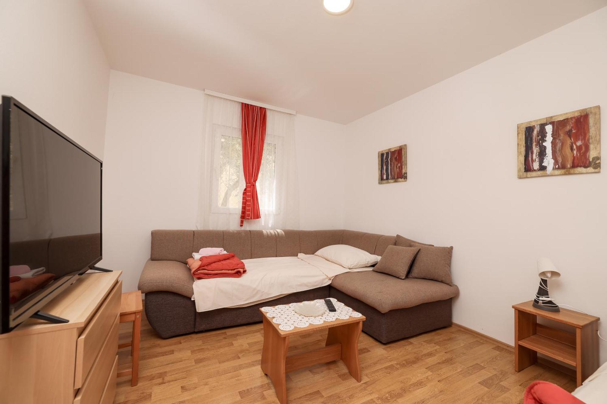 Apartments Kika ニン エクステリア 写真