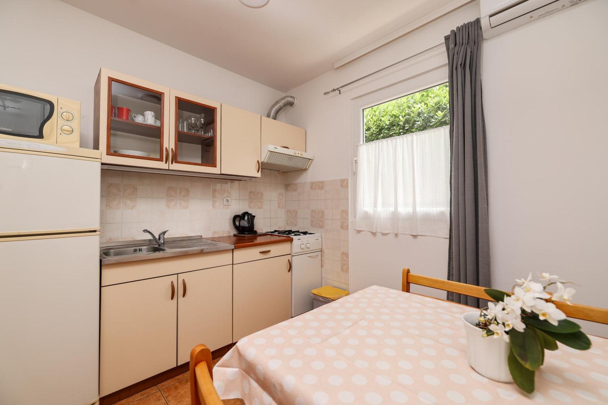 Apartments Kika ニン エクステリア 写真